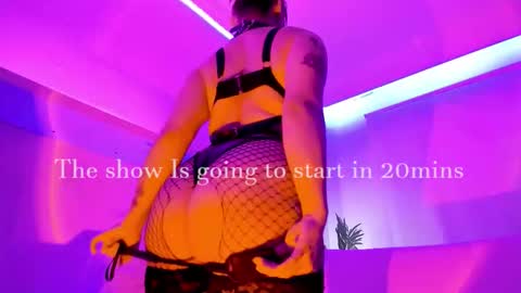 Mimi online show from 02/17/26, 06:14