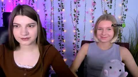 Snapshot of gloria_bubble chatting on 09/16/25, 05:52 your dream online show from 09/16/25, 05:52