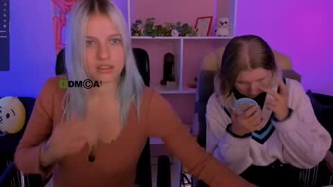 Snapshot of gloria_bubble chatting on 10/03/25, 06:10 your dream online show from 10/03/25, 06:10