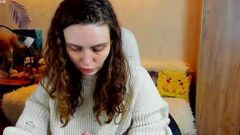 Snapshot of gloria_wood chatting on 01/18/26, 08:01 Gloria Wood online show from 01/18/26, 08:01