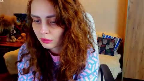 Snapshot of gloria_wood chatting on 02/07/26, 07:06 Gloria Wood online show from 02/07/26, 07:06