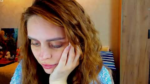 Gloria Wood online show from 04/15/26, 07:58