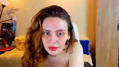 Gloria Wood online show from 06/16/26, 06:10