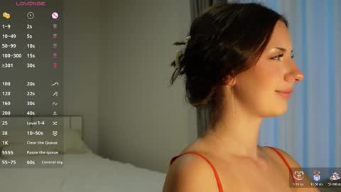 Gloria online show from 11/21/25, 11:36