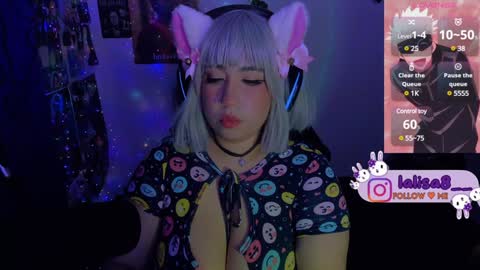 Snapshot of gloriette__ chatting on 01/11/25, 11:12 LALISA online show from 01/11/25, 11:12