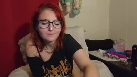 gloryfool online show from 03/25/26, 09:54