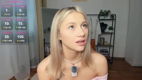 Cherry online show from 11/09/25, 07:50