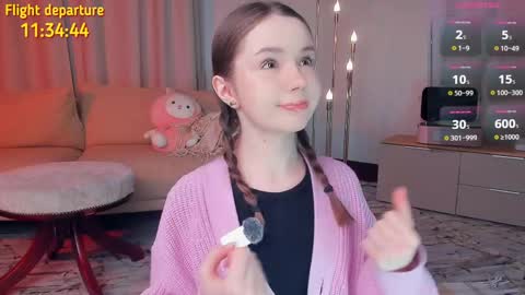 Ann Eliz and Gigi online show from 04/07/26, 07:58