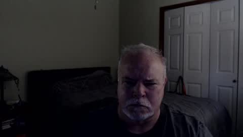 Snapshot of gmctruckguy chatting on 10/17/25, 02:19 gmctruckguy online show from 10/17/25, 02:19