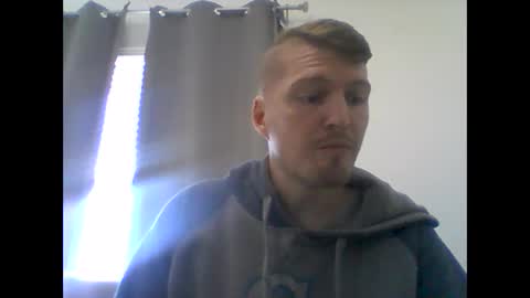 Snapshot of gmonay1331 chatting on 03/08/25, 07:42 gmonay1331 online show from 03/08/25, 07:42