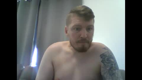 Snapshot of gmonay1331 chatting on 09/09/25, 05:34 gmonay1331 online show from 09/09/25, 05:34