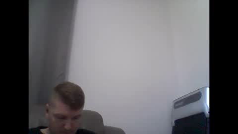 Snapshot of gmonay1331 chatting on 10/10/25, 11:15 gmonay1331 online show from 10/10/25, 11:15