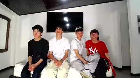 THOMAS AND DAMIAND online show from 10/01/25, 06:14