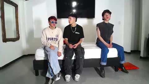 THOMAS AND DAMIAND online show from 10/22/25, 06:07