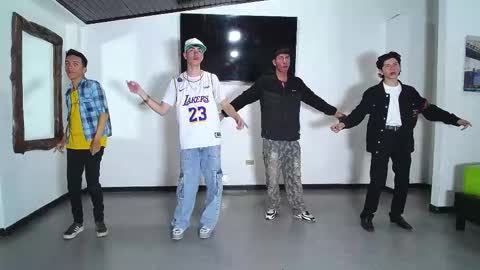 THOMAS AND DAMIAND online show from 10/26/25, 06:14