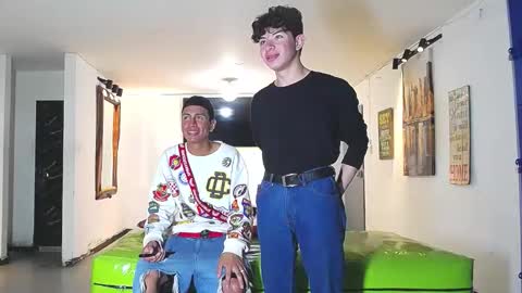 THOMAS AND DAMIAND online show from 01/14/26, 07:41