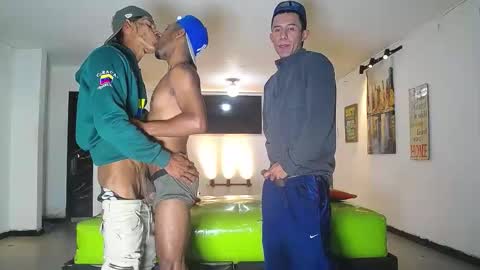 THOMAS AND DAMIAND online show from 02/24/26, 07:45