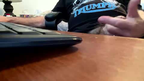 Snapshot of gngnxxx chatting on 11/07/25, 06:19 gngnxxx online show from 11/07/25, 06:19