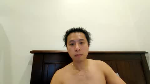 Snapshot of gnik8124 chatting on 11/02/25, 04:37 gnik8124 online show from 11/02/25, 04:37