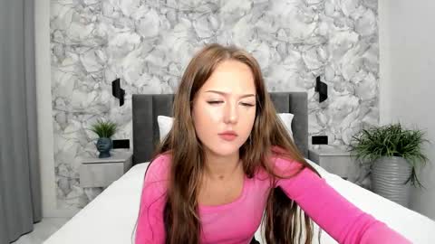 Lina online show from 09/24/25, 01:31