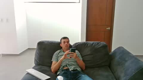 goatmilk84971926 online show from 09/27/25, 04:23