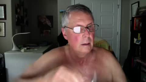 gobber1026 online show from 04/15/26, 07:58