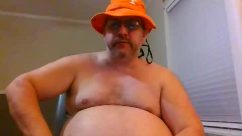 Snapshot of gobey33 chatting on 11/09/25, 01:15 IDKIDCIDGAF online show from 11/09/25, 01:15