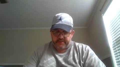 Snapshot of gobey33 chatting on 11/11/25, 07:25 IDKIDCIDGAF online show from 11/11/25, 07:25