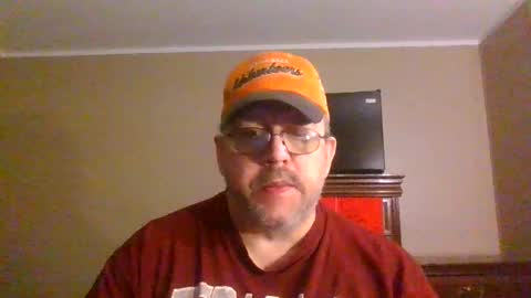 Snapshot of gobey33 chatting on 05/09/26, 02:50 IDKIDCIDGAF online show from 05/09/26, 02:50