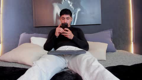 steven online show from 12/10/24, 04:06