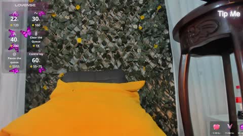 Snapshot of goddes_valery chatting on 12/30/24, 01:58 Valery online show from 12/30/24, 01:58