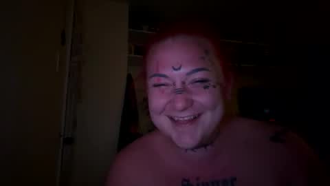 Snapshot of goddess182002 chatting on 10/06/25, 01:58 goddess182002 online show from 10/06/25, 01:58