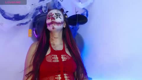 Snapshot of goddess_allison chatting on 10/20/25, 06:58 goddess_allison online show from 10/20/25, 06:58