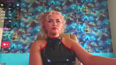 Snapshot of goddess_isabella11 chatting on 09/10/25, 03:50 Mrs. Isabella online show from 09/10/25, 03:50