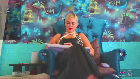 Snapshot of goddess_isabella11 chatting on 10/13/25, 04:12 Mrs. Isabella online show from 10/13/25, 04:12