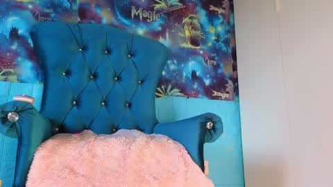 Mrs. Isabella online show from 06/25/26, 05:12