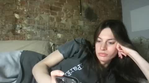 Snapshot of goddess_larz chatting on 09/12/25, 11:15 goddess_larz online show from 09/12/25, 11:15