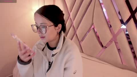 M A R T I N A  online show from 04/16/26, 12:28