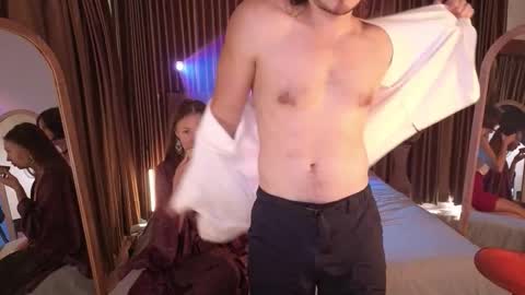   330 UTC2 girls   online show from 11/27/25, 04:58