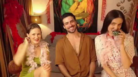   330 UTC2 girls   online show from 05/03/26, 03:56