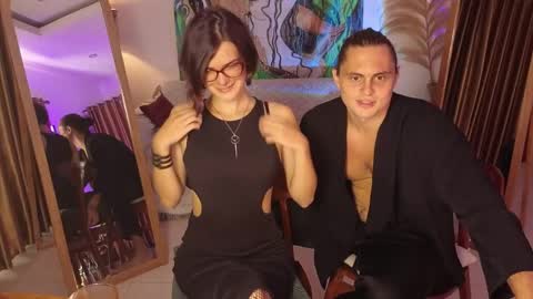   330 UTC2 girls   online show from 05/29/26, 03:37
