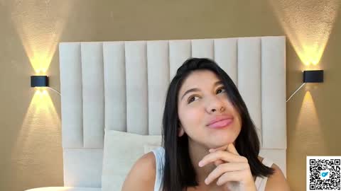 Saori online show from 11/23/25, 01:16