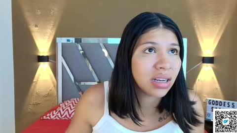 Saori online show from 01/12/26, 01:33