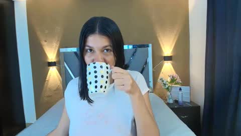 Saori online show from 04/05/26, 12:19