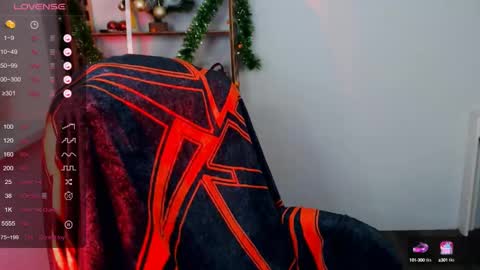 Snapshot of goddess_sophie99 chatting on 12/20/24, 01:00 Goddess Sophie99 online show from 12/20/24, 01:00