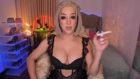 Snapshot of goddess_trans chatting on 02/23/26, 11:51 Contessa online show from 02/23/26, 11:51