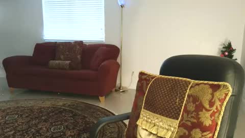 Snapshot of goddess_xandra_xquisite chatting on 03/02/26, 01:29 Xandra The Goddess online show from 03/02/26, 01:29