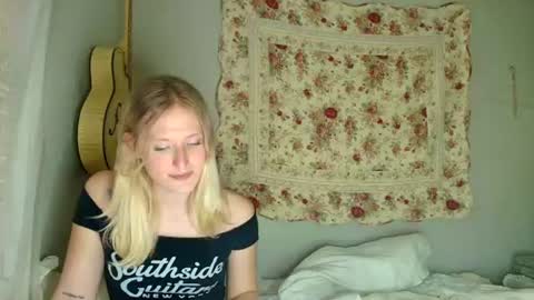 goddessalison online show from 06/12/26, 01:48