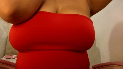 CHANELL online show from 04/16/26, 02:12