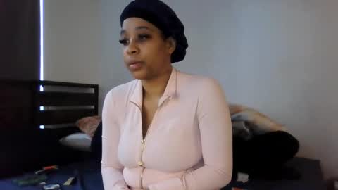 goddessdiiamond online show from 04/13/26, 08:25